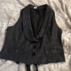Grey Plaid vest M satin lined back bow collar